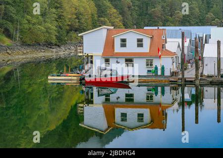 Float homes, Genoa Bay, Vancouver Island, British Columbia, Canada Stock Photo