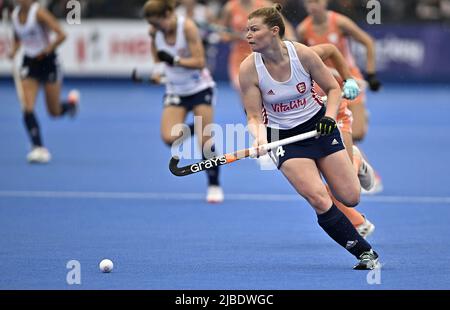 Stratford, United Kingdom. 05th June, 2022. England V Netherlands Womens FIH Pro League. Lee Valley Hockey centre. Stratford. Tess Howard (England) during the England V Netherlands Womens FIH Pro League hockey match. Credit: Sport In Pictures/Alamy Live News Stock Photo