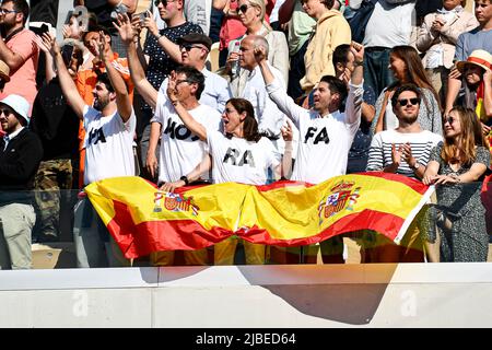 Paris, France - 05/06/2022, Spectators (fans, supporters) show their support for Spain's Rafael Nadal with Spanish flags and 'Vamos Rafa' written on their tee-shirt during the French Open final between Rafael Nadal and Casper Ruud, Grand Slam tennis tournament on June 5, 2022 at Roland-Garros stadium in Paris, France - Photo Victor Joly / DPPI Stock Photo