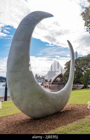 June 2022 Sydney, Aust: A new sculpture has been unveiled on the Tarpeian Precinct lawns above Dubbagullee (Bennelong Pt and the Sydney Opera House) Stock Photo