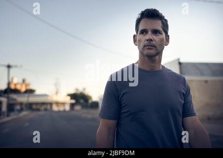 ERIC BANA in THE DRY (2020), directed by ROBERT CONNOLLY. Credit: Made Up Stories / Album Stock Photo