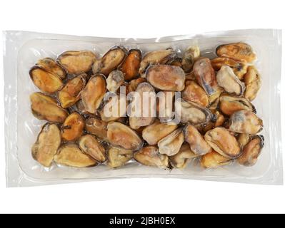 Vacuum packed whole shell mussels isolated on white Stock Photo - Alamy