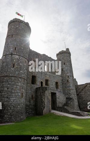 The gatehouse and inner courtyard of Harlech Castle, Gwynedd, North Wales. Stock Photo