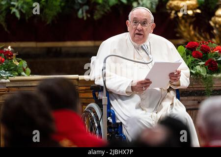 Vatican City, Vatican. 05th June, 2022. Pope Francis, seated in a wheelchair, delivers his speech during the Pentecost Mass. Credit: SOPA Images Limited/Alamy Live News Stock Photo