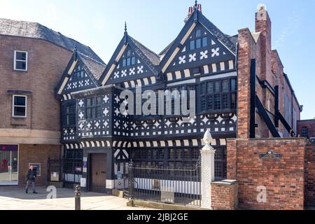 15th Century Underbank Hall, Great Underbank, Stockport, Greater Manchester, England, United Kingdom Stock Photo