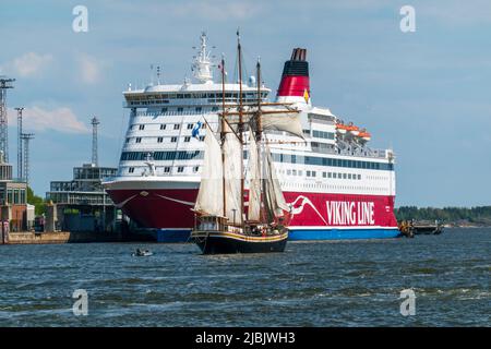 Viking Line ferry, South Harbour Eteläsatama Stock Photo - Alamy