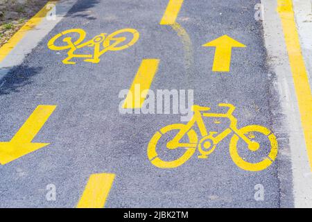 Bike lane in Varna city,BulgariaBike lanes or cycle lanes are types of bikeways with lanes on the roadway for cyclists only.A well indicated bike lane Stock Photo