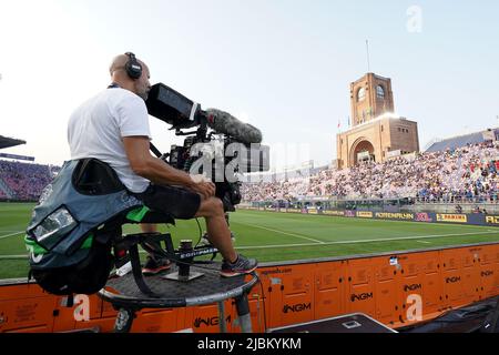 Bologna, Italy. 04th June, 2022. Television camera during the UEFA Nations League match between Italy and Germany at Stadio Dall'Ara, Bologna, Italy on 4 June 2022. Credit: Giuseppe Maffia/Alamy Live News Stock Photo