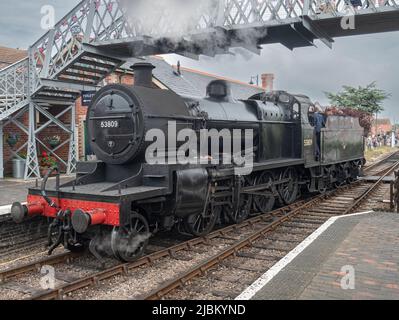 S&DJR Class 7F 2-8-0 heavy goods loco 53809 on the North Norfolk Railway Stock Photo