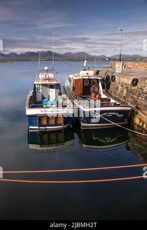 Roundstone harbour on the Atlantic coast of County Galway, Ireland Stock Photo
