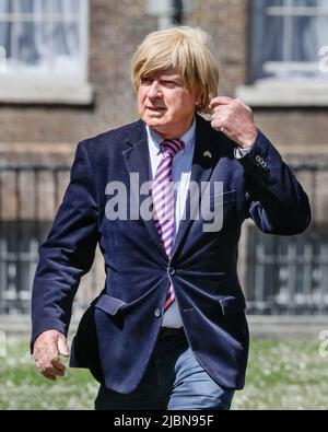 Westminster, London, UK. 07th June, 2022. Michael Fabricant, Conservative Party Member of Parliament for Lichfield. Politicians and commentators are interviewed on College Green in Westminster to give their reactions to yesterday's vote of confidence in the PM and the general political situation. Credit: Imageplotter/Alamy Live News Stock Photo