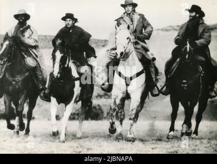 SILVERADO, (l-r): Kevin Costner, Scott Glenn, Kevin Kline, Danny Glover
