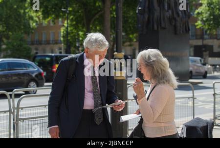 London uk 7th june 2022 Former Uk foreign secretary jack straw out side whitehall
