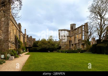 The partial ruins of Richard III Banqueting Hall, dating back to the 15th century, part of Sudeley Castle, Sudeley, Gloucestershire, England, UK. Stock Photo