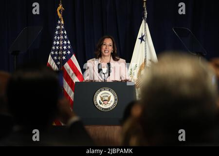 Los Angeles, United States. 07th June, 2022. US Vice President Kamala Harris gives remarks at 'In Her Hands' an event promoting women's empowerment, at the IX Summit of the Americas in Los Angeles, California, USA, 07 June 2022. Credit: Sipa USA/Alamy Live News Stock Photo