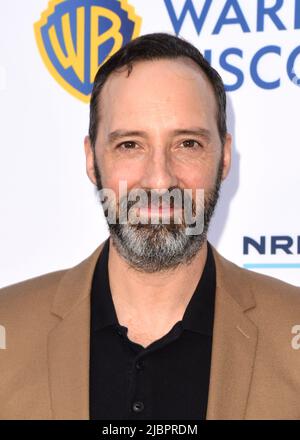 Los Angeles, USA. 07th June, 2022. Tony Hale walking on the red carpet at the NRDC night of Comedy at Neuehouse Hollywood in Los Angeles, CA on June 7, 2022. (Photo By Scott Kirkland/Sipa USA) Credit: Sipa USA/Alamy Live News Stock Photo