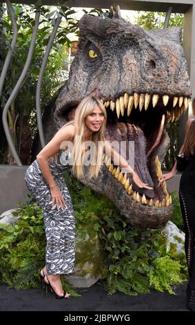 Hollywood, California, USA 6th June 2022 Television Personality Heidi Klum attends Universal Pictures Presents The World Premiere of 'Jurassic World Dominion' at TCL Chinese Theatre on June 6, 2022 in Hollywood, California, USA. Photo by Barry King/Alamy Stock Photo Stock Photo