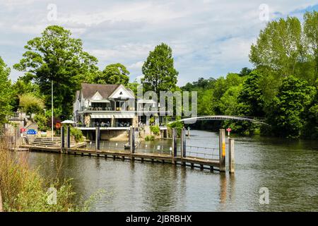 The Boathouse riverside restaurant on Boulters Lock island in the River Thames. Maidenhead, Berkshire, England, UK, Britain Stock Photo