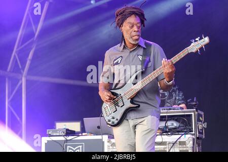 Bass player, Leo Williams of Dreadzone performing at Wychwood Festival, Cheltenham, UK. June 5, 2022 Stock Photo