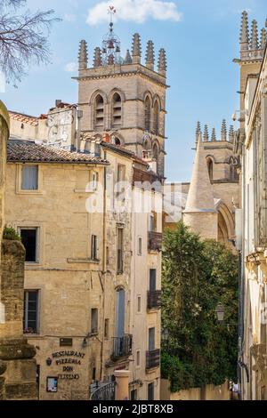 Montpellier, Languedoc-Roussillon, France. 14th April, 2016. Spring ...