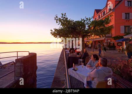 Germany, Baden Wurttemberg, Lake Constance (Bodensee), Meersburg, Historical center, lakeside promenade Stock Photo