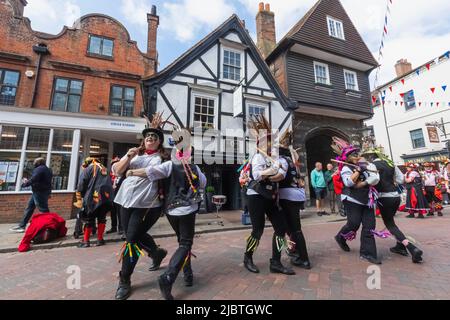 England, Kent, Rochester, Morris Dancing in The Annual Sweeps Festival Stock Photo