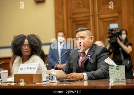 Roy guerrero hi-res stock photography and images - Alamy