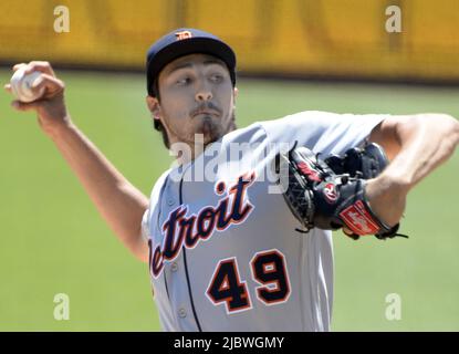 Pittsburgh, United States. 08th June, 2022. Detroit Tigers starting pitcher Alex Faedo (49) starts in the first inning against the Pittsburgh Pirates at PNC Park on Wednesday June 8, 2022 in Pittsburgh. Photo by Archie Carpenter/UPI Credit: UPI/Alamy Live News Stock Photo