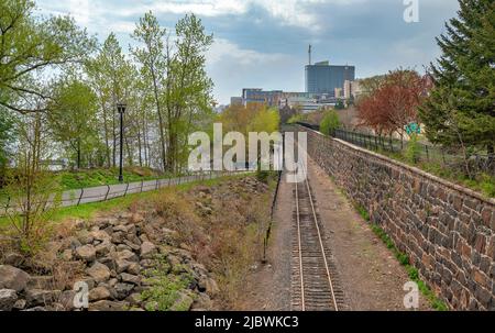 Railroad tracks next to Lake Superior at Duluth Stock Photo