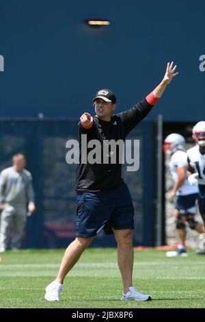 June 8, 2022; Foxborough, MA, USA; New England Patriots tight end Matt Sokol  (87) walks to the practice field at the team's minicamp at Gillette  Stadium. Mandatory Credit: Eric Canha/CSM/Sipa USA(Credit Image: ©