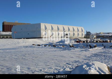 Elementary school in Iqaluit, Nunavut, Canada Stock Photo