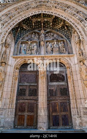 Detail of south portal of Cathedral Santa Maria la Real in Aranda de Duero, Castile and León, Spain Stock Photo