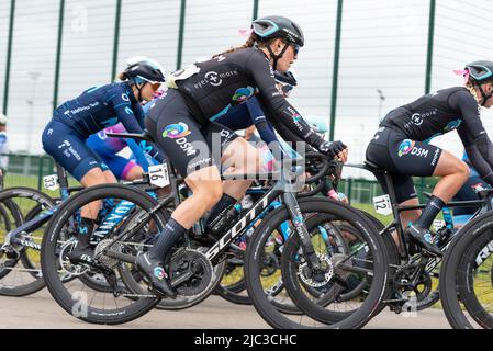 Cyclists at Colchester Sports Park racing in the UCI Women’s Tour cycle race Stage 1. Charlotte Kool of Team DSM (16) Stock Photo
