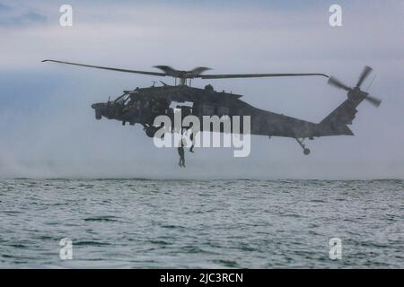 An Operational Detachment Alpha from 7th Special Forces Group Airborne ...