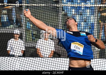 Rome, Italy. 9th June, 2022. Slovenia's Kristjan Ceh competes during the men's discus throw competition at the Diamond League athletics meeting in Rome, Italy, June 9, 2022. Credit: Alberto Lingria/Xinhua/Alamy Live News Stock Photo