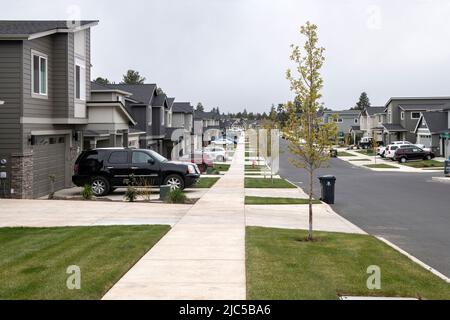 USA, Oregon, Bend, New Bend, Development Reed Market and 15th Street southwest corner,  Southeast Iron Horse LN, 2022 *** Local Caption ***  USA, Oreg Stock Photo