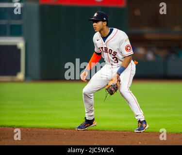 Houston Astros shortstop Jeremy Pena (3) in the top of the fifth inning of the MLB game between the Houston Astros and the Seattle Mariners on Tuesday Stock Photo