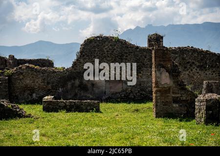Ancient ruins of Pompei city (Scavi di Pompei), Naples, Italy Stock Photo