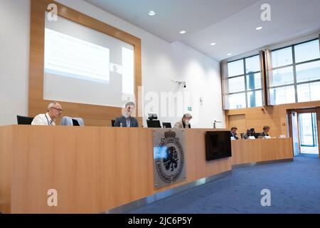 Brussels, Belgium. 10th June, 2022. Members of the Parliament pictured during a session of a special commission on the Independent State of Congo and the Belgian colonial past (Congo, Rwanda and Burundi) at the Federal Parliament in Brussels, Friday 10 June 2022. BELGA PHOTO JULIETTE BRUYNSEELS Credit: Belga News Agency/Alamy Live News Stock Photo