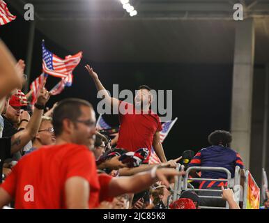 Austin, Texas, USA. 10th June, 2022. United States fans celebrate a goal during a Concacaf Nations League match on June 10, 2022 in Austin, Texas. (Credit Image: © Scott Coleman/ZUMA Press Wire) Credit: ZUMA Press, Inc./Alamy Live News Stock Photo