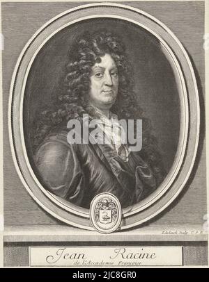 Portrait of French playwright Jean Racine (1639-1699), shown in oval frame with coat of arms. Portrait of Jean Racine, print maker: Gerard Edelinck, (mentioned on object), Lodewijk XIV (koning van Frankrijk), (mentioned on object), print maker: Paris, France, 1666 - 1707, paper, engraving, h 253 mm × w 195 mm Stock Photo