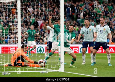 Republic of Ireland's Alan Browne (centre) scores his side's first goal of the game during the UEFA Nations League match at the Aviva Stadium, Dublin. Picture date: Saturday June 11, 2022. Stock Photo