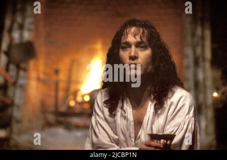 JOHNNY DEPP in THE LIBERTINE (2004), directed by LAURENCE DUNMORE. Credit: Mr. Mudd/Isle of Man Film Commission/First Choice Films 2004 / Album Stock Photo