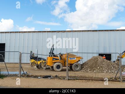 New trade units being erected on Bishops Road Trade Park Lincoln 2022 Stock Photo