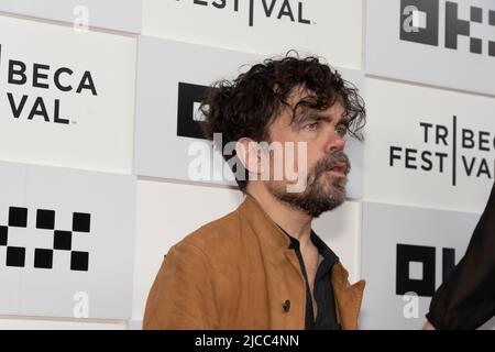 New York, United States. 11th June, 2022. Actor Peter Dinklage attends the screening of 'American Dreamer' during the 2022 Tribeca Festival at BMCC Tribeca PAC in New York City. Credit: SOPA Images Limited/Alamy Live News Stock Photo