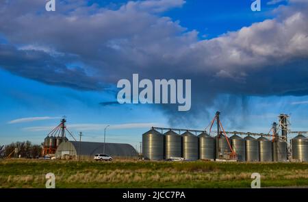 AREGON, USA - MAY 02, 2018: - Steel structures Industrial or plant in Oregon, USA Stock Photo