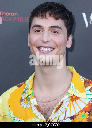 UNIVERSAL CITY, LOS ANGELES, CALIFORNIA, USA - JUNE 11: American comedian Benito Skinner arrives at the Charlize Theron Africa Outreach Project (CTAOP) 2022 Summer Block Party held at Universal Studios Backlot on June 11, 2022 in Universal City, Los Angeles, California, United States. (Photo by Xavier Collin/Image Press Agency) Stock Photo