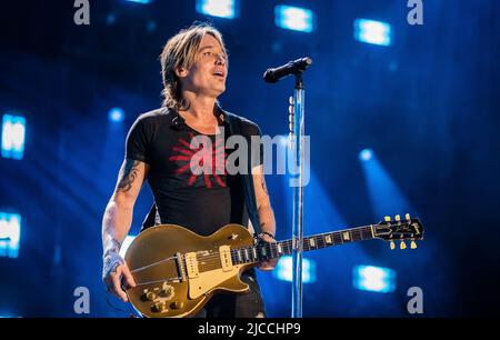 Keith Urban performs during day 1 of CMA Fest 2022 at Nissan Stadium on June 09, 2022 in Nashville, Tennesse. Photo: Amiee Stubbs/imageSPACE/Sipa USA Stock Photo