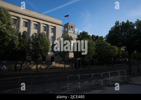 Berlin, Germany. 12th June, 2022. At the Embassy of Russia in Berlin, people laid down flowers and candles to mourn the victims of the war in Ukraine. (Photo by Michael Kuenne/PRESSCOV/Sipa USA) Credit: Sipa USA/Alamy Live News Stock Photo