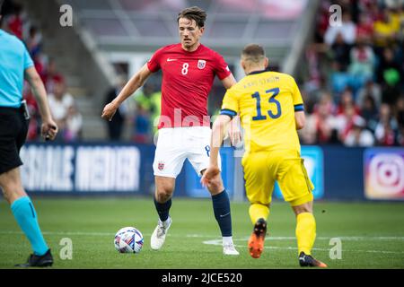 Oslo, Norway. 12th June, 2022. Sander Berge (8) of Norway seen during the UEFA Nations League match between Norway and Sweden at Ullevaal Stadion in Oslo. (Photo Credit: Gonzales Photo/Alamy Live News Stock Photo